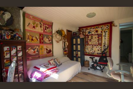 Casa à venda com 2100m², 5 quartos e 2 vagasQuarto 2