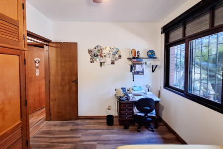 Casa à venda com 300m², 4 quartos e 3 vagasQuarto 2