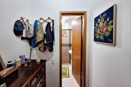 Casa à venda com 300m², 4 quartos e 3 vagasSuíte