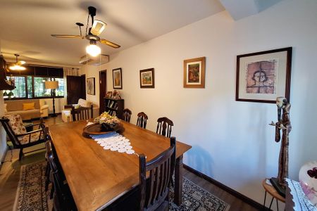 Casa à venda com 300m², 4 quartos e 3 vagasSala 1