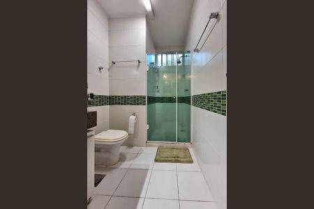 Casa à venda com 300m², 4 quartos e 3 vagasBanheiro Social