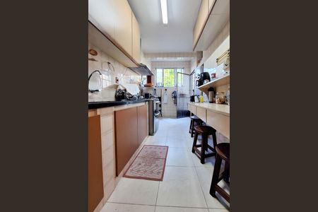 Casa à venda com 300m², 4 quartos e 3 vagasCozinha