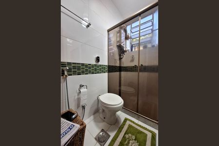 Casa à venda com 300m², 4 quartos e 3 vagasBanheiro da Suíte