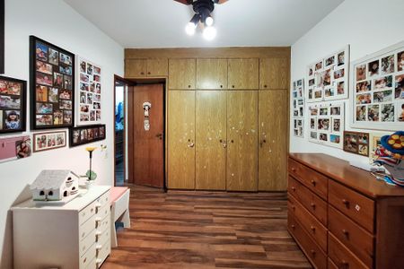 Casa à venda com 300m², 4 quartos e 3 vagasQuarto 3