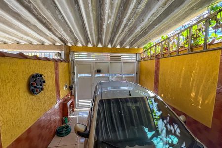 Casa à venda com 110m², 2 quartos e 1 vaga Casa à venda com 110m², 2 quartos e 1 vagaGaragem