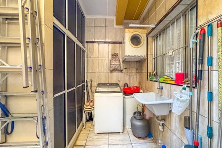 Casa à venda com 110m², 2 quartos e 1 vaga Casa à venda com 110m², 2 quartos e 1 vagaÁrea de Serviço