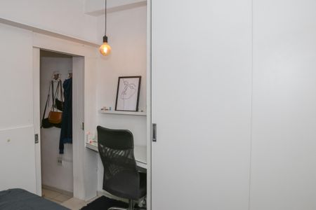 Casa à venda com 160m², 3 quartos e 2 vagas Casa à venda com 160m², 3 quartos e 2 vagasSuíte 2