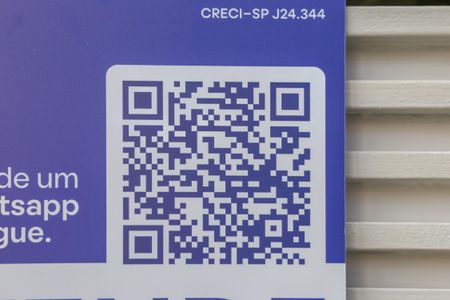 Casa à venda com 160m², 3 quartos e 2 vagas Casa à venda com 160m², 3 quartos e 2 vagasFachada