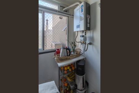 Apartamento à venda com 71m², 3 quartos e 2 vagas Apartamento à venda com 71m², 3 quartos e 2 vagasCozinha e Área de Serviço