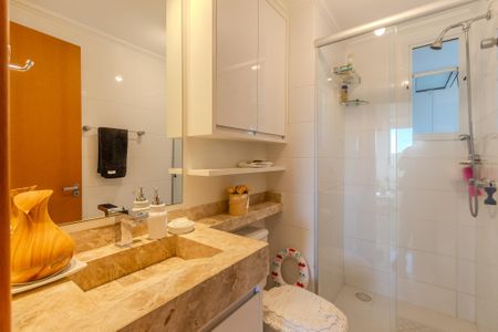 Apartamento à venda com 71m², 3 quartos e 2 vagas Apartamento à venda com 71m², 3 quartos e 2 vagasBanheiro Social