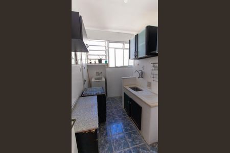 Apartamento à venda com 42m², 1 quarto e sem vagaCozinha e Área de Serviço