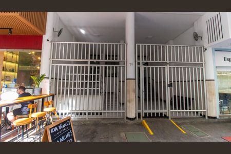 Apartamento à venda com 42m², 1 quarto e sem vagaFachada