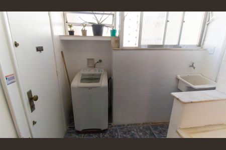 Apartamento à venda com 42m², 1 quarto e sem vagaCozinha e Área de Serviço