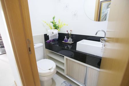 Apartamento à venda com 160m², 3 quartos e 2 vagas Apartamento à venda com 160m², 3 quartos e 2 vagasLavabo