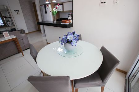 Apartamento à venda com 160m², 3 quartos e 2 vagas Apartamento à venda com 160m², 3 quartos e 2 vagasSala de Jantar