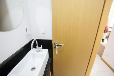 Apartamento à venda com 160m², 3 quartos e 2 vagas Apartamento à venda com 160m², 3 quartos e 2 vagasLavabo