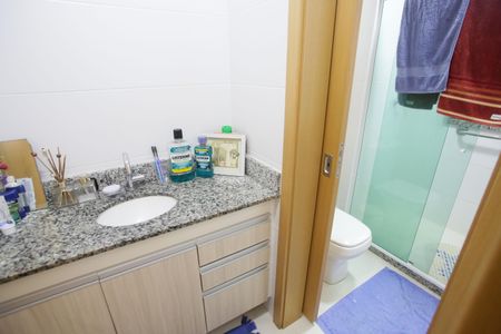 Apartamento à venda com 160m², 3 quartos e 2 vagas Apartamento à venda com 160m², 3 quartos e 2 vagasBanheiro do Quarto 3