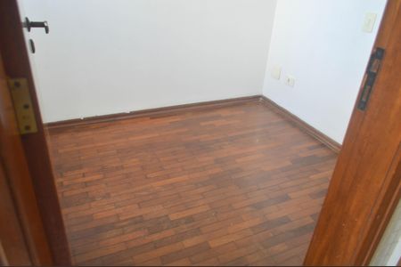 Apartamento à venda com 130m², 3 quartos e 2 vagasQuarto de Serviço