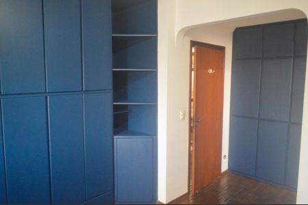 Apartamento à venda com 130m², 3 quartos e 2 vagasSuíte