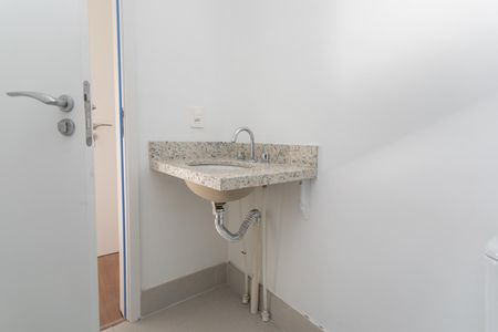 Apartamento à venda com 57m², 2 quartos e 1 vaga Apartamento à venda com 57m², 2 quartos e 1 vagaBanheiro da Suíte