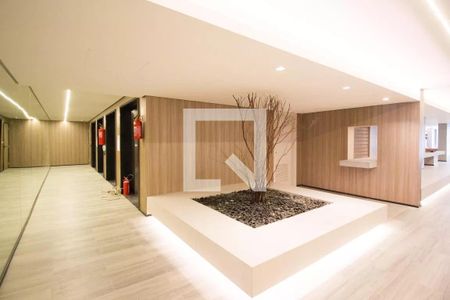 Studio à venda com 25m², 1 quarto e sem vaga Studio à venda com 25m², 1 quarto e sem vagaHall social