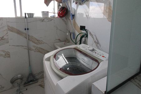 Apartamento à venda com 64m², 2 quartos e 2 vagas Apartamento à venda com 64m², 2 quartos e 2 vagasÁrea de Serviço