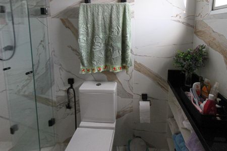 Apartamento à venda com 64m², 2 quartos e 2 vagas Apartamento à venda com 64m², 2 quartos e 2 vagasBanheiro