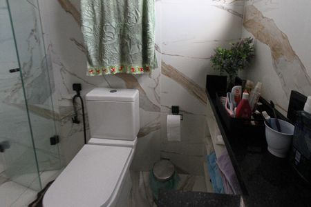 Apartamento à venda com 64m², 2 quartos e 2 vagas Apartamento à venda com 64m², 2 quartos e 2 vagasBanheiro