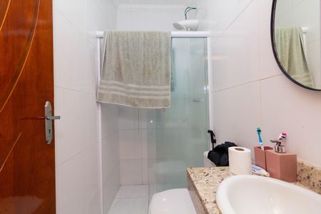 Casa de condomínio à venda com 110m², 3 quartos e 1 vaga Casa de condomínio à venda com 110m², 3 quartos e 1 vagaBanheiro da Suíte