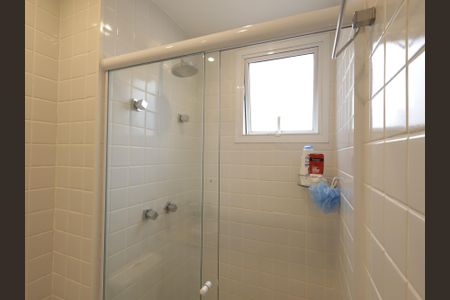 Apartamento à venda com 138m², 3 quartos e 2 vagasBanheiro da Suíte 1