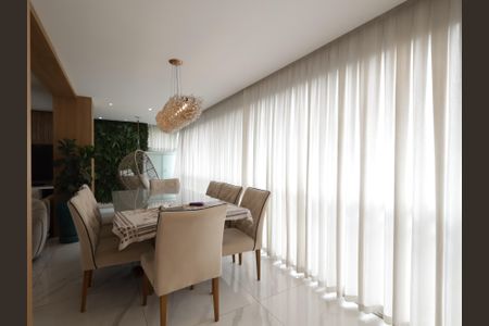 Apartamento à venda com 138m², 3 quartos e 2 vagasVaranda gourmet