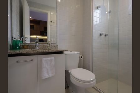 Apartamento à venda com 138m², 3 quartos e 2 vagasBanheiro da Suíte 1