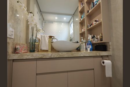 Apartamento à venda com 138m², 3 quartos e 2 vagasBanheiro da Suíte