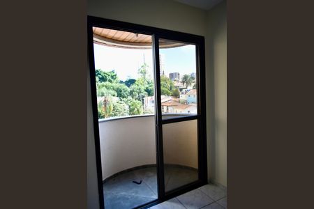 Apartamento à venda com 62m², 2 quartos e 1 vaga Apartamento à venda com 62m², 2 quartos e 1 vagaSacada