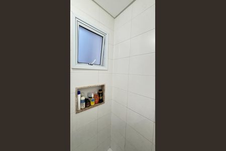 Apartamento à venda com 99m², 2 quartos e 1 vaga Apartamento à venda com 99m², 2 quartos e 1 vagaBanheiro