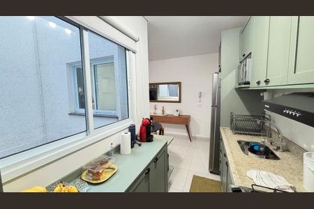 Apartamento à venda com 99m², 2 quartos e 1 vaga Apartamento à venda com 99m², 2 quartos e 1 vagaCozinha