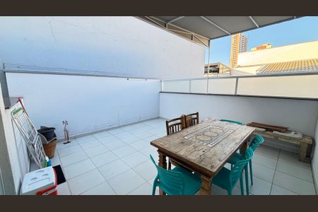 Apartamento à venda com 99m², 2 quartos e 1 vaga Apartamento à venda com 99m², 2 quartos e 1 vagaCobertura
