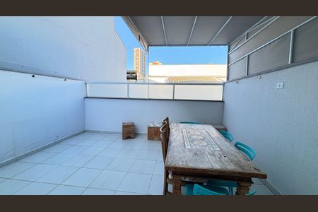 Apartamento à venda com 99m², 2 quartos e 1 vaga Apartamento à venda com 99m², 2 quartos e 1 vagaCobertura