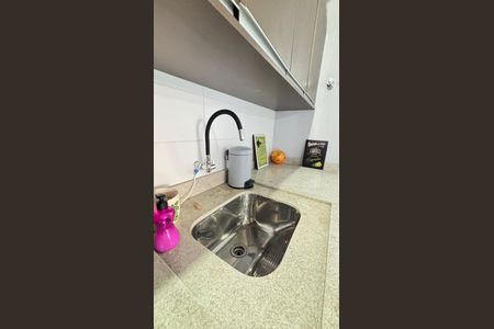 Apartamento à venda com 99m², 2 quartos e 1 vaga Apartamento à venda com 99m², 2 quartos e 1 vagaCobertura - Área de Serviço