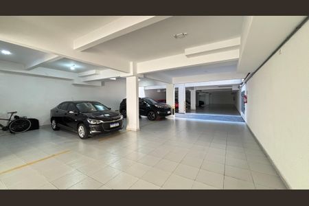 Apartamento à venda com 99m², 2 quartos e 1 vaga Apartamento à venda com 99m², 2 quartos e 1 vagaGaragem