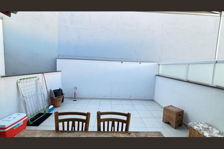 Apartamento à venda com 99m², 2 quartos e 1 vaga Apartamento à venda com 99m², 2 quartos e 1 vagaCobertura
