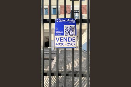 Apartamento à venda com 99m², 2 quartos e 1 vaga Apartamento à venda com 99m², 2 quartos e 1 vagaPlaca