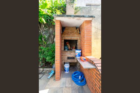 Casa à venda com 500m², 3 quartos e 2 vagas Casa à venda com 500m², 3 quartos e 2 vagasÁrea comum - Churrasqueira