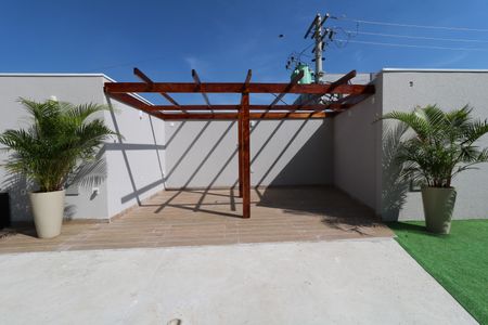 Apartamento à venda com 48m², 2 quartos e 1 vagaÁrea Comum - Solário