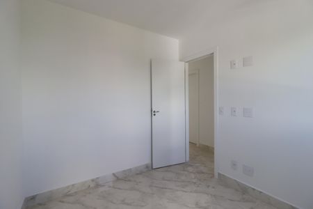 Apartamento à venda com 48m², 2 quartos e 1 vagaQuarto