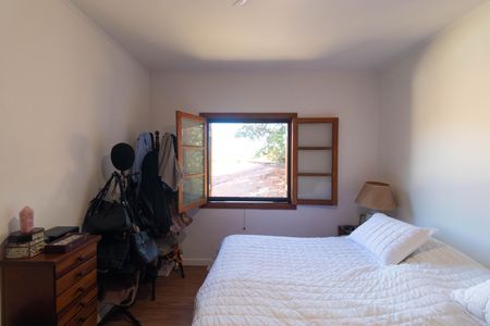 Casa de condomínio à venda com 350m², 4 quartos e 5 vagasSuíte