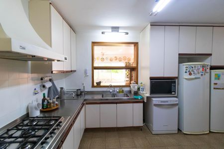 Casa de condomínio à venda com 350m², 4 quartos e 5 vagasCozinha