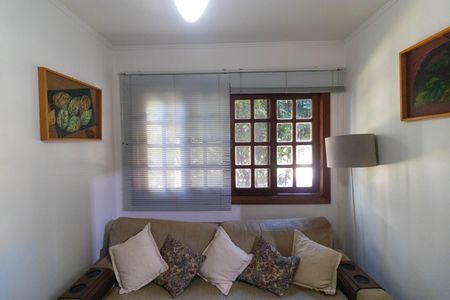 Casa de condomínio à venda com 350m², 4 quartos e 5 vagasSala de TV