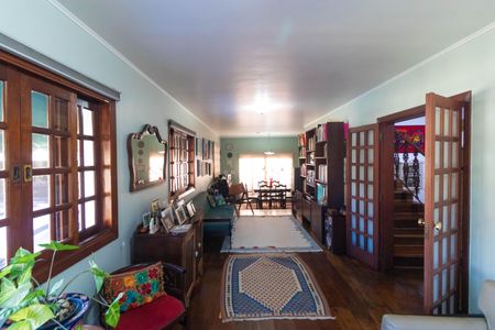 Casa de condomínio à venda com 350m², 4 quartos e 5 vagasSala 