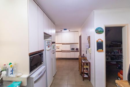 Casa de condomínio à venda com 350m², 4 quartos e 5 vagasCozinha